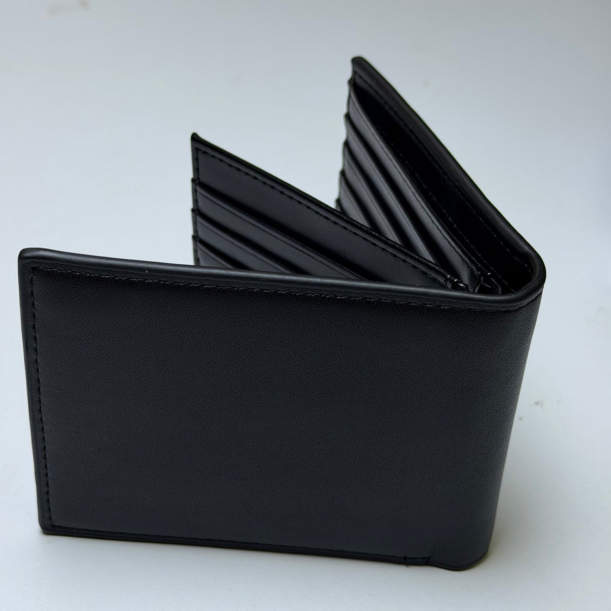 Tommy wallet
