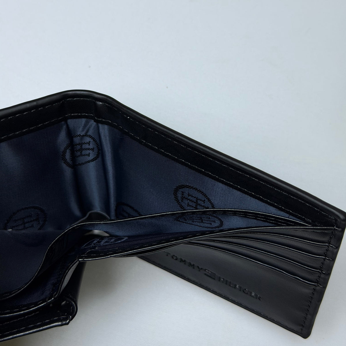 Tommy wallet